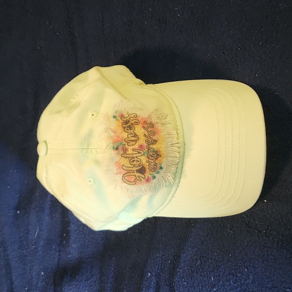 Women's baseball hat